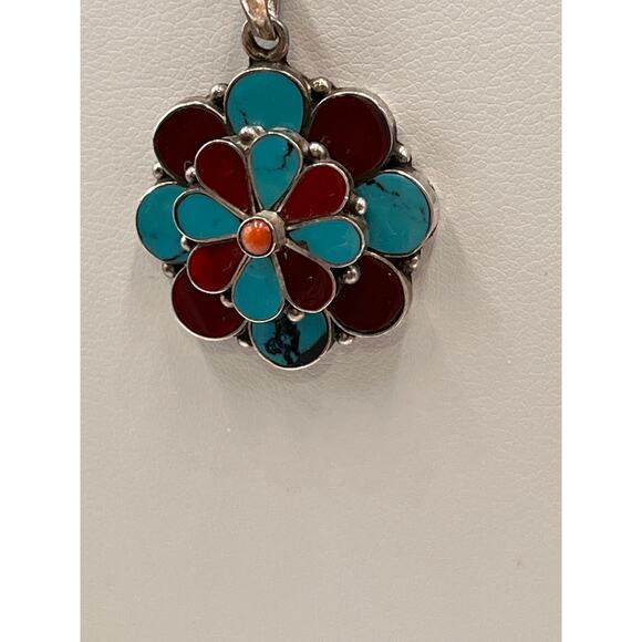 Sterling Silver Turquoise Coral Inlay Floral Bloom Spinning Pendant Necklace - Picture 5 of 13